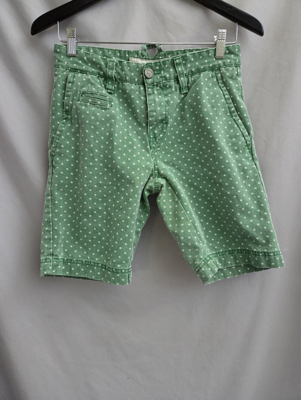 Anerkjendt Green Star Pattern Shorts